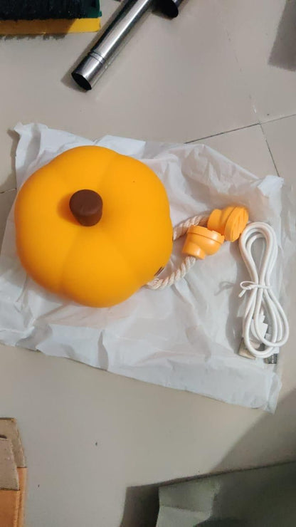 🎃 Sad Pumpkin Silicone Lamp